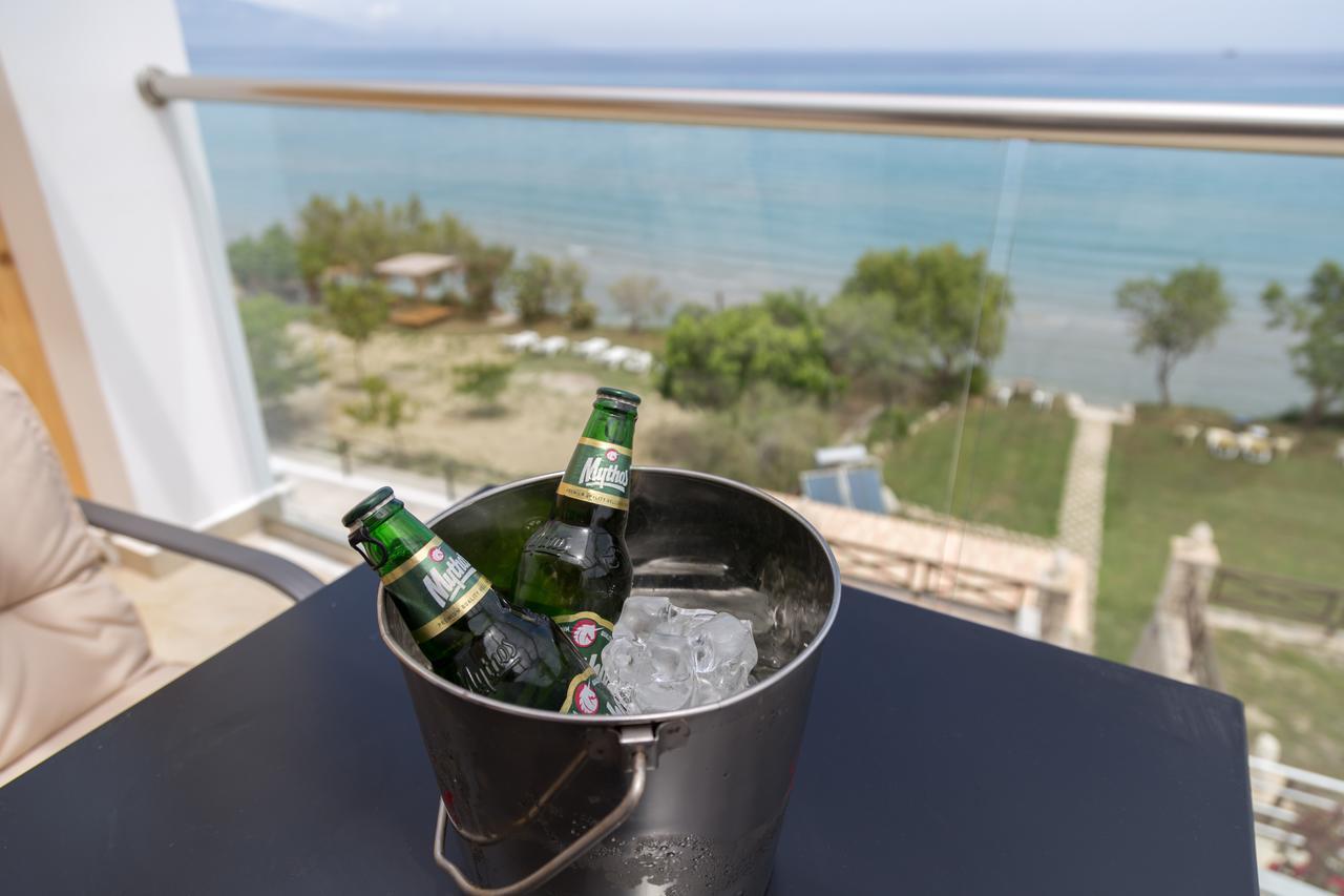 Laura Beach House Alykes  Ngoại thất bức ảnh
