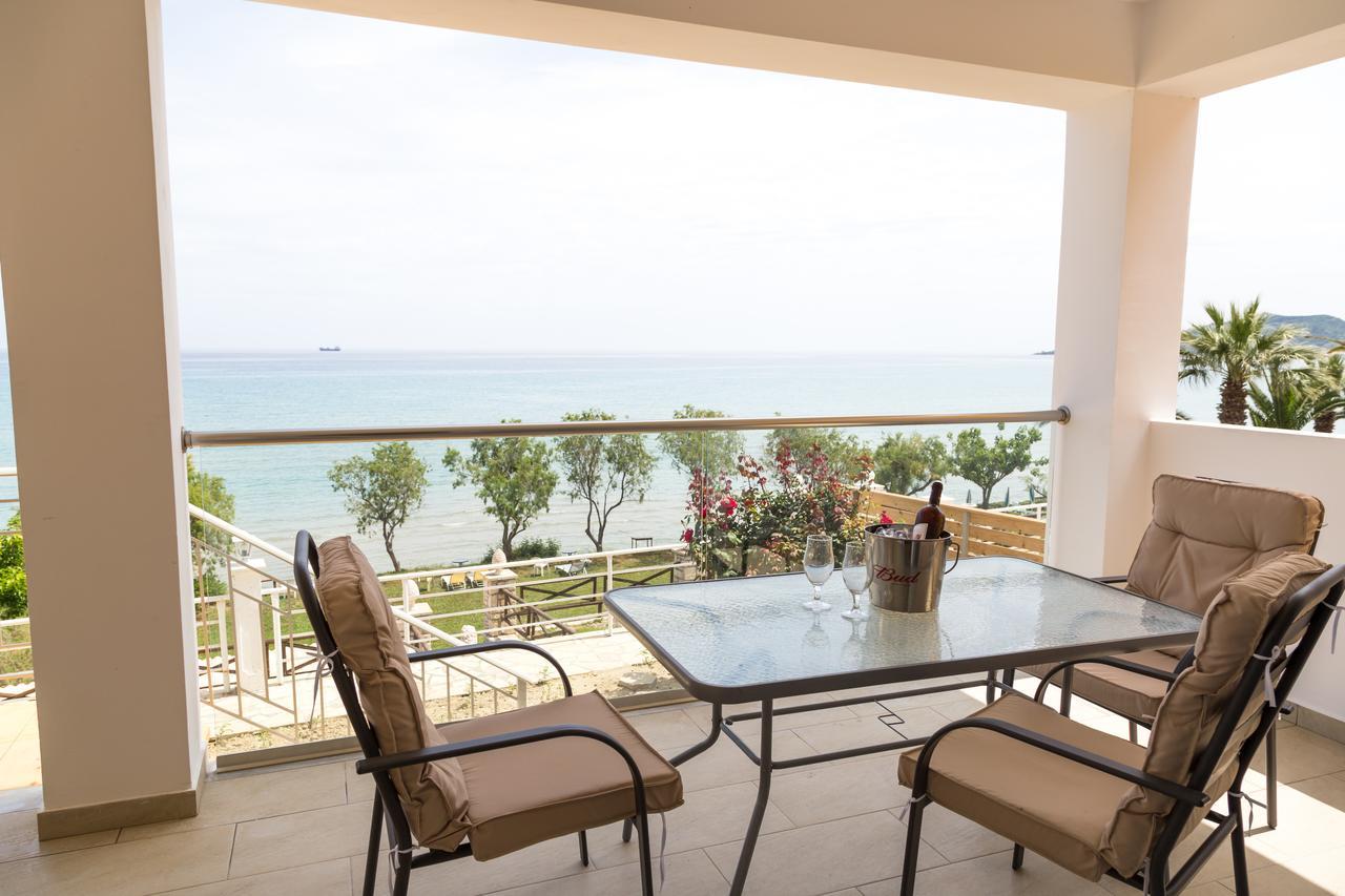 Laura Beach House Alykes  Ngoại thất bức ảnh